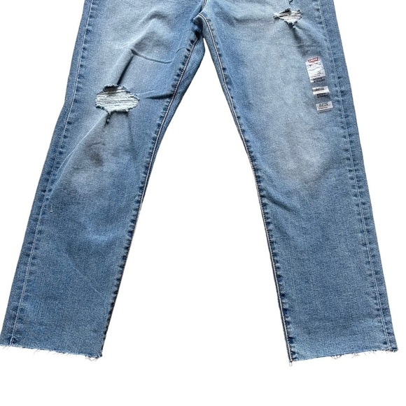 Levi’s Women’s Wedgie High Waist Straight Leg Jeans Size 32 Button Fly Raw Hem - Picture 6 of 12